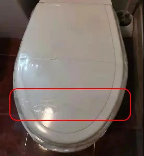 DƬ